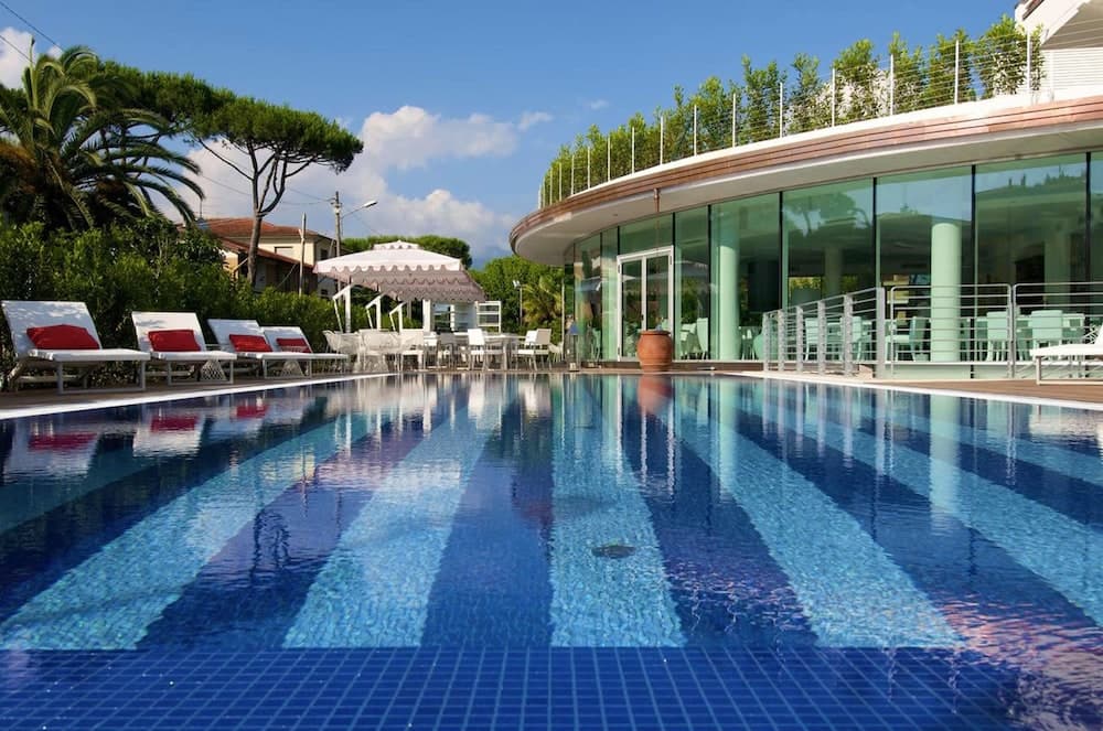 Mondial Resort & Spa main