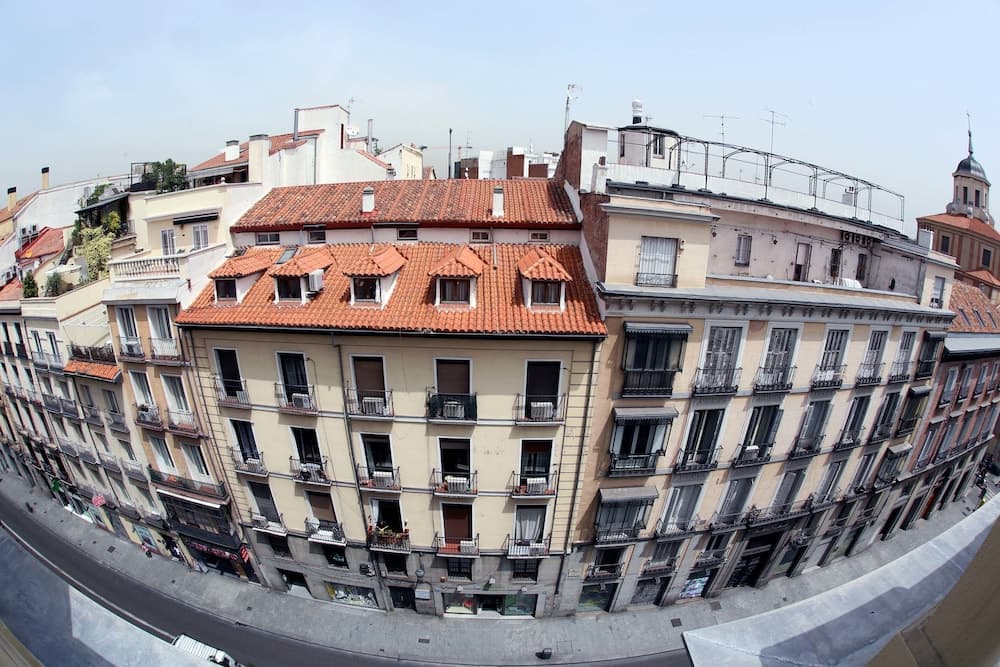 Hostal Sol Square
