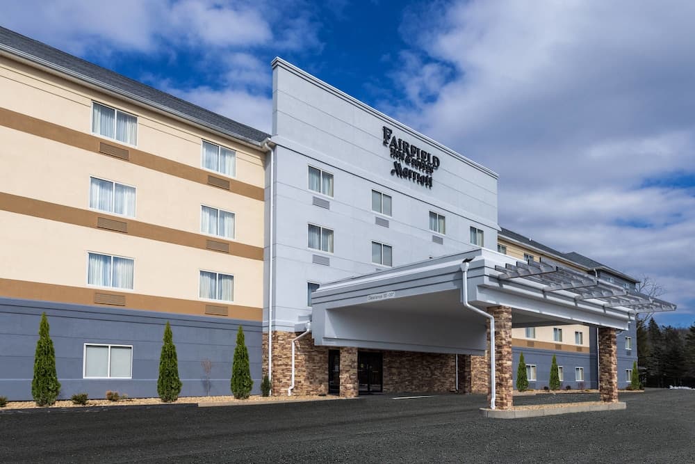 Fairfield Inn & Suites Uncasville main