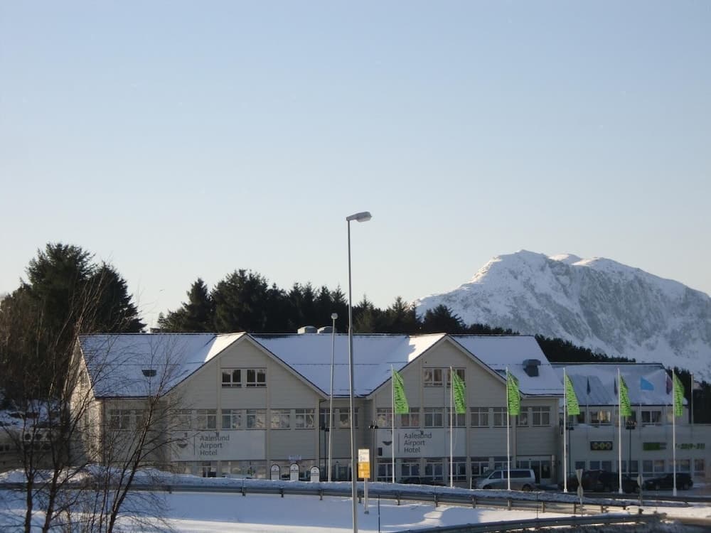 Alesund Airport Hotel