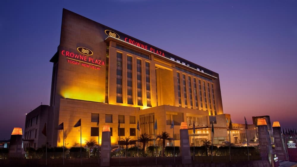 Crowne Plaza New Delhi Okhla main