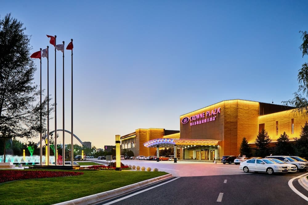 Crowne Plaza Ordos main