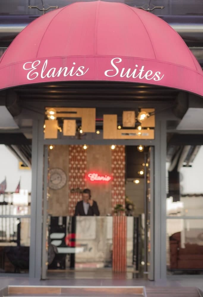 Elanis Suites Hotel main