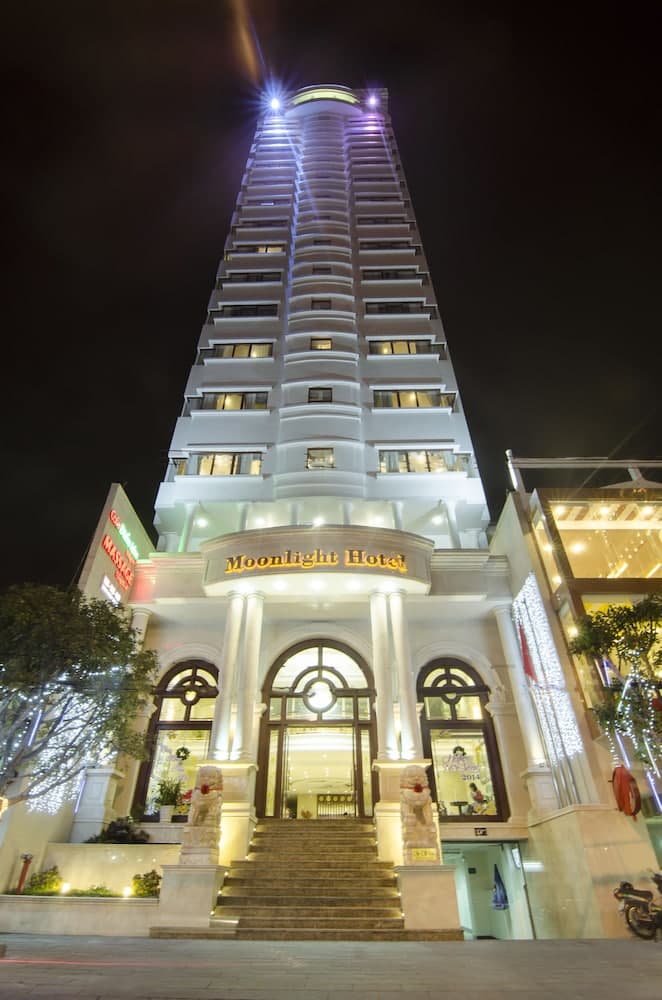 Moonlight Hotel Da Nang main