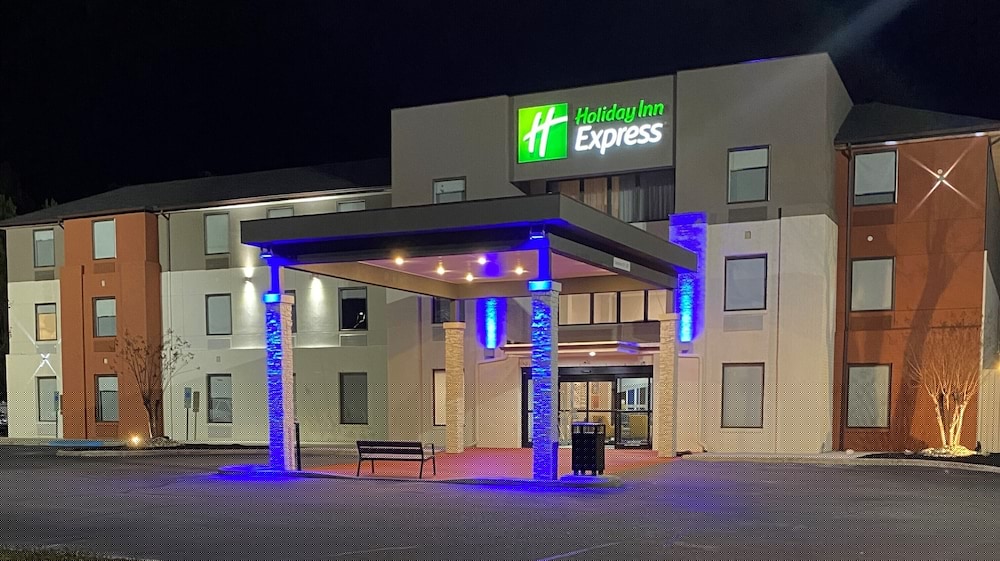 Holiday Inn Express Gloucester, an IHG Hotel main