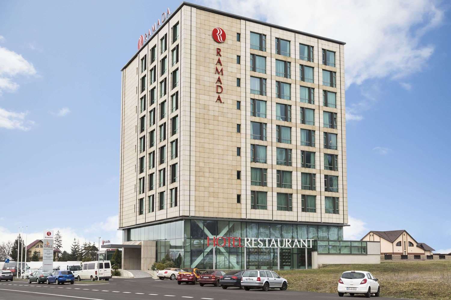Hotel HP Tower One Brasov main