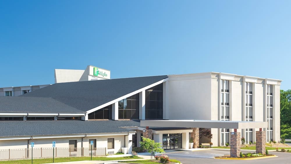 Holiday Inn Roanoke Airport-Conference Ctr main