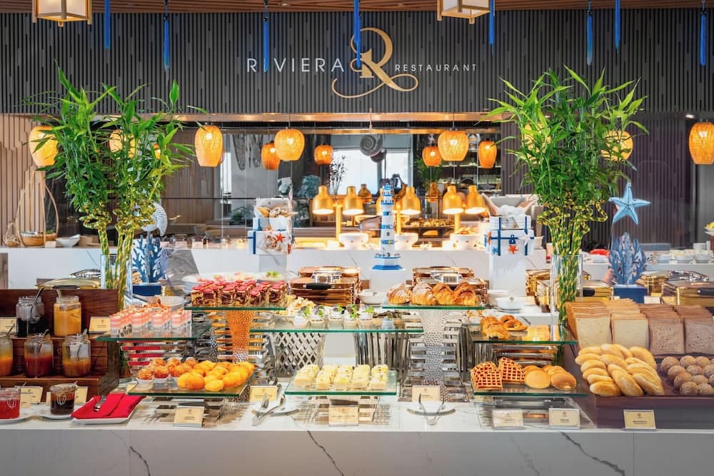 Le Sands Oceanfront Danang Hotel main