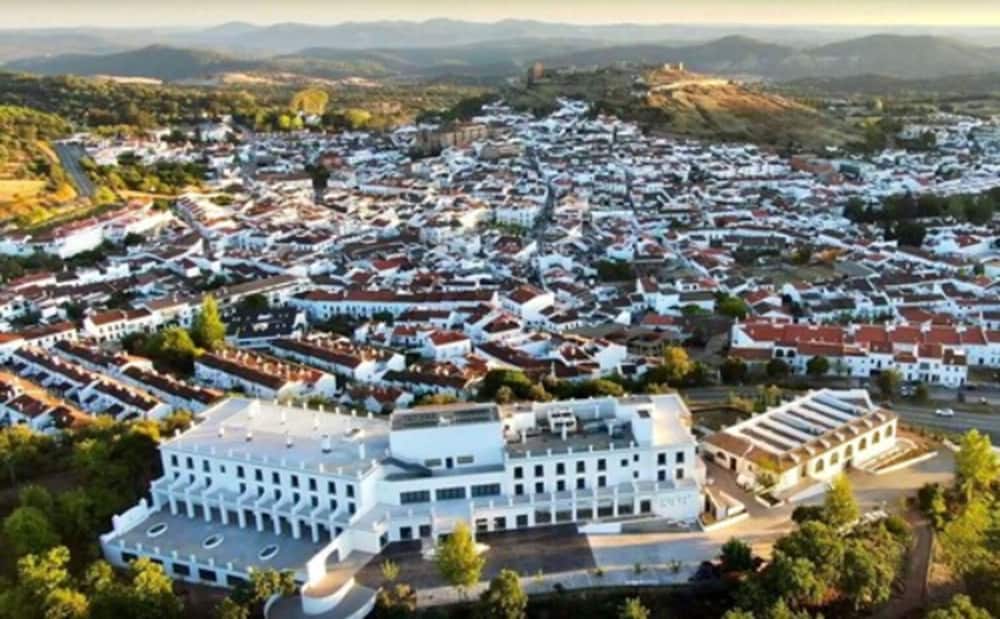 Barcelo Aracena main
