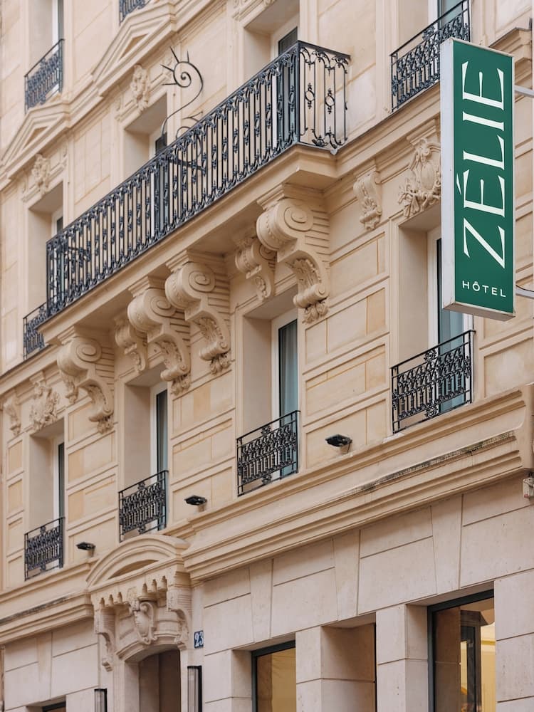 Tilsitt Etoile main
