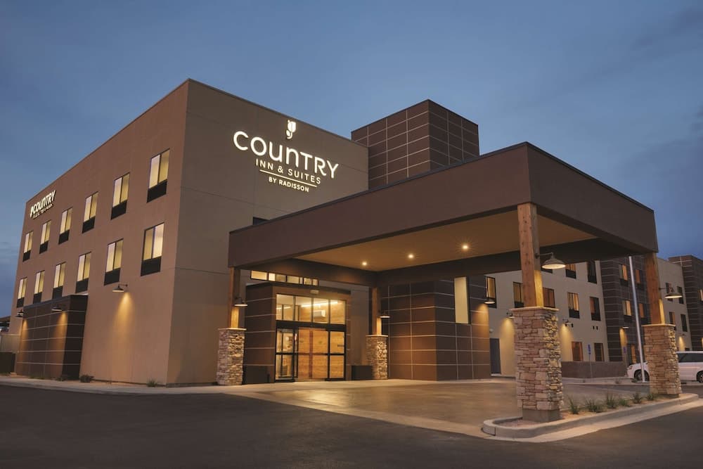 Country Inn & Suites By Radisson, Page