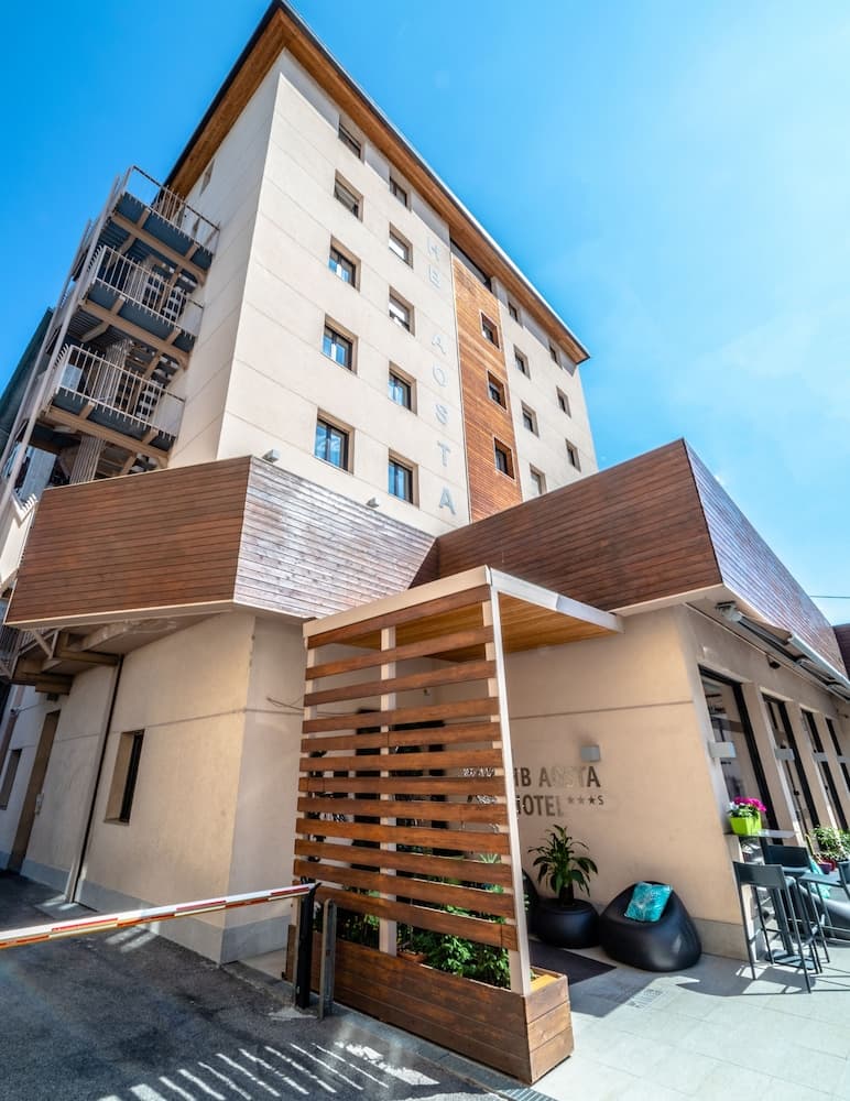 Hb Aosta Hotel
