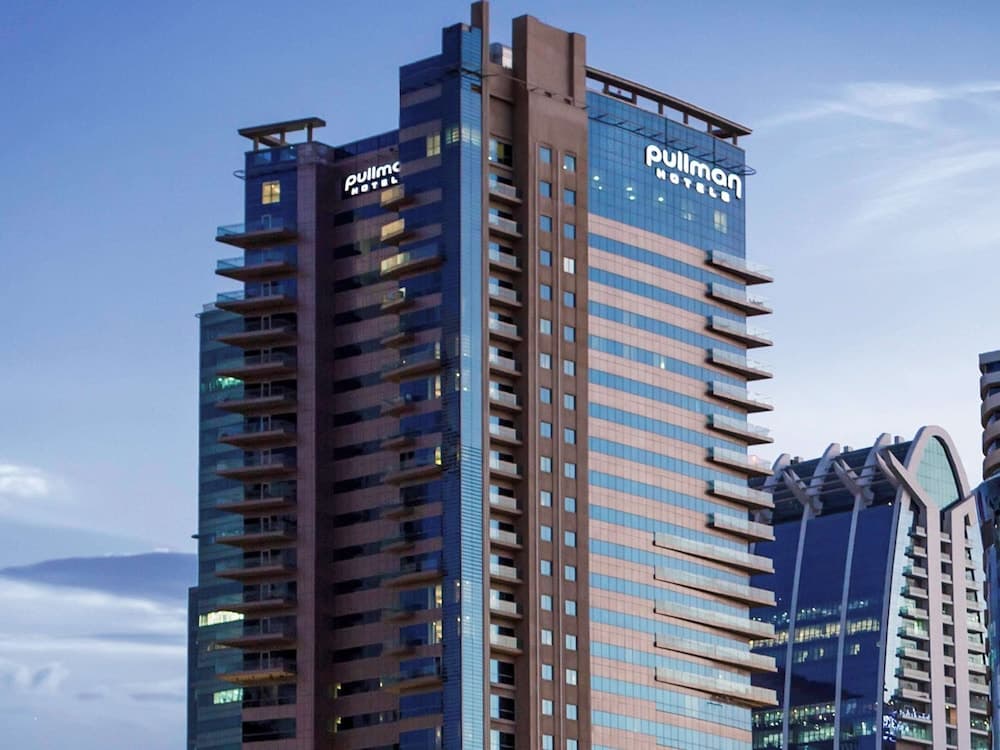 Pullman Dubai Jumeirah Lakes Towers - Hotel & Residence main