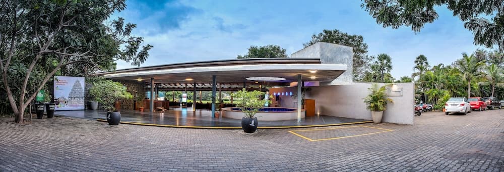 Club Mahindra Puducherry Resort main