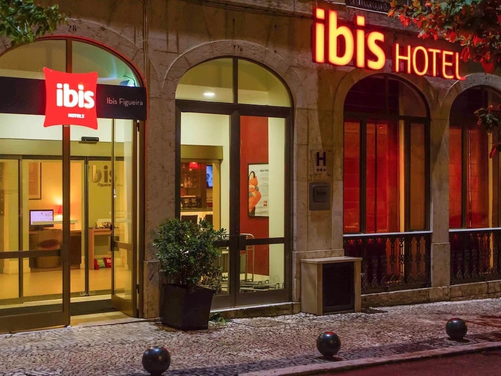 B&B HOTEL Figueira da Foz main