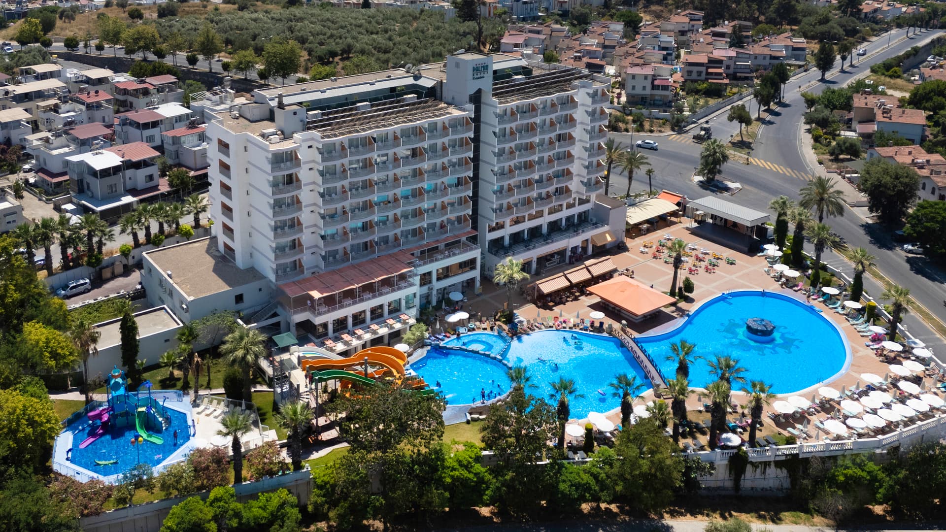 Palmin Hotel main