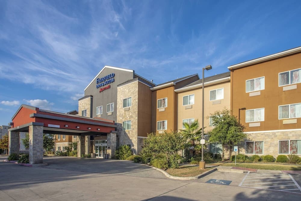 Fairfield Inn And Suites By Marriott San Antonio Boerne main