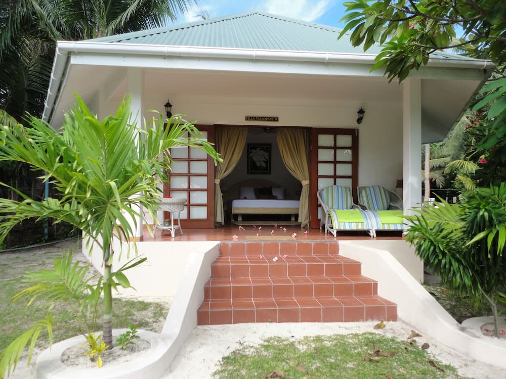 L'habitation Cerf Island Hotel main