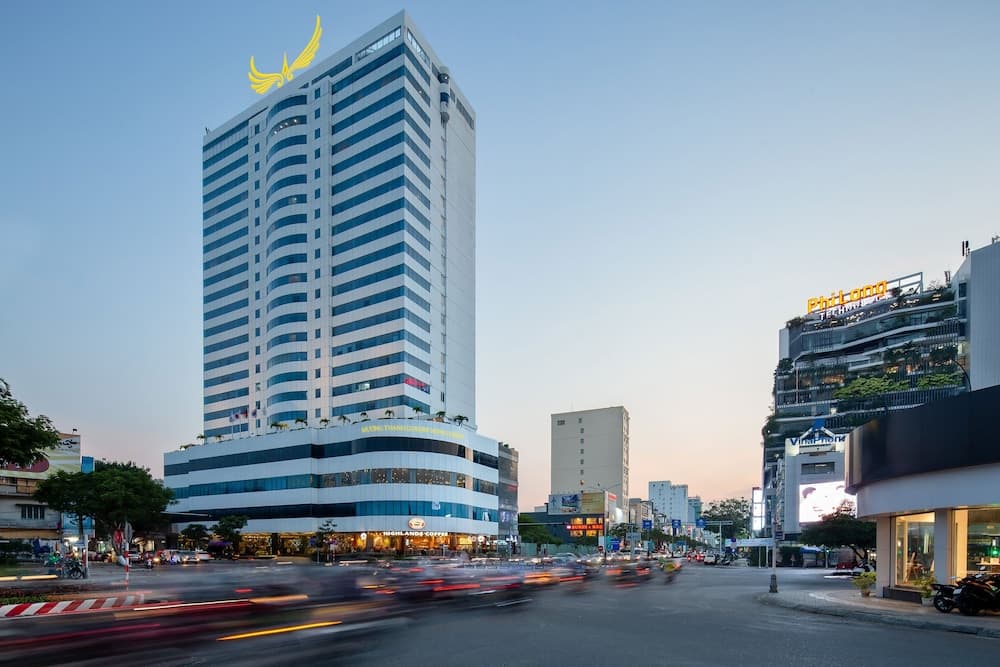Muong Thanh Luxury Song Han Hotel main