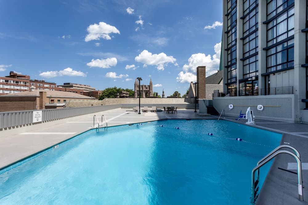 Holiday Inn Chicago North Evanston main