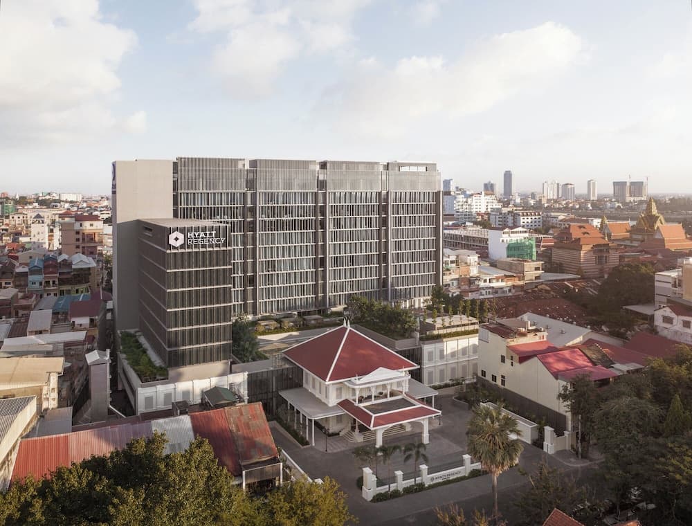 Hyatt Regency Phnom Penh main