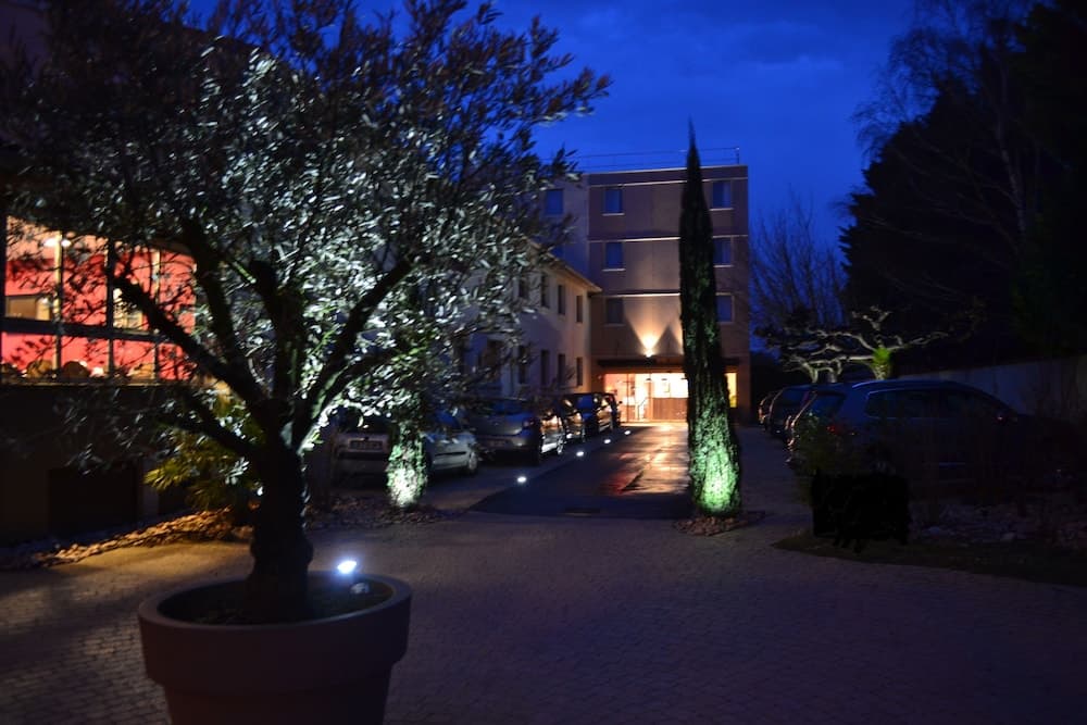 Best Western Hotel Des Barolles - Lyon Sud (Adults only) main