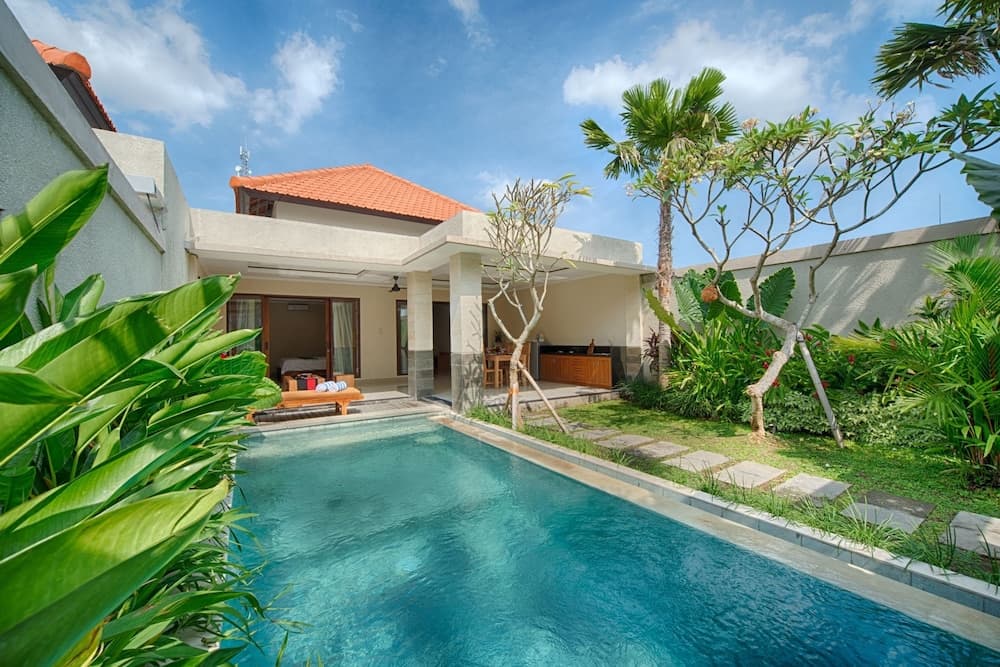 Puri Canggu Villas & Rooms main