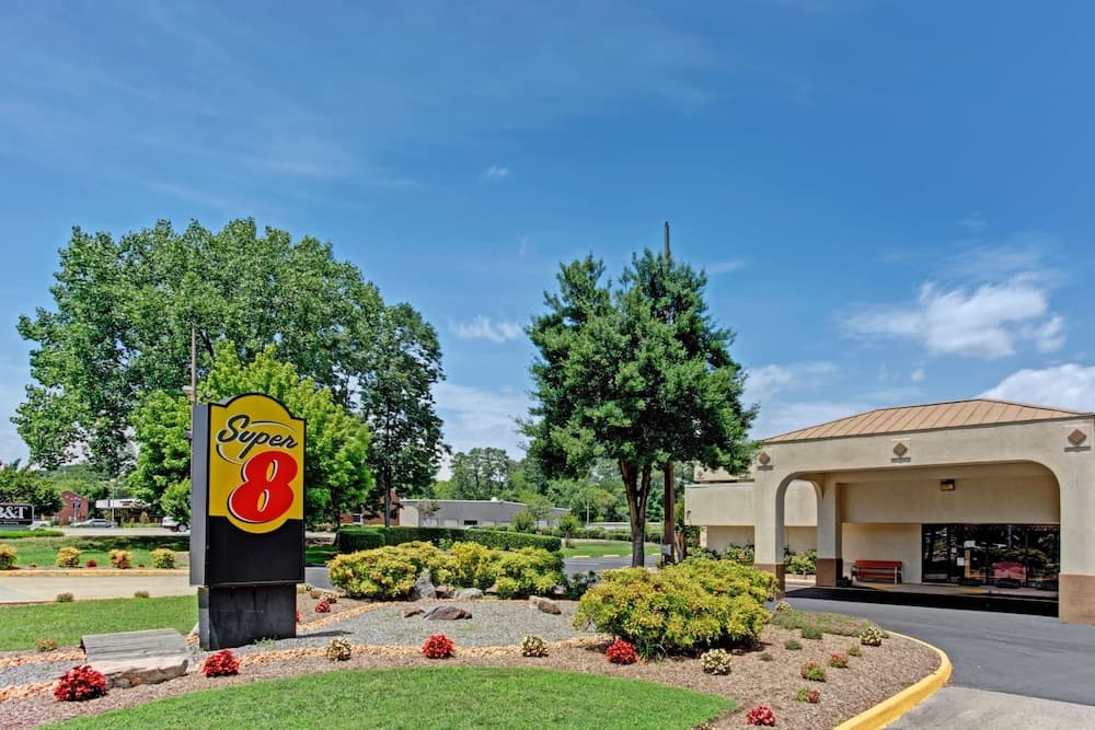 Super 8 By Wyndham Williamsburg/Historic Area main