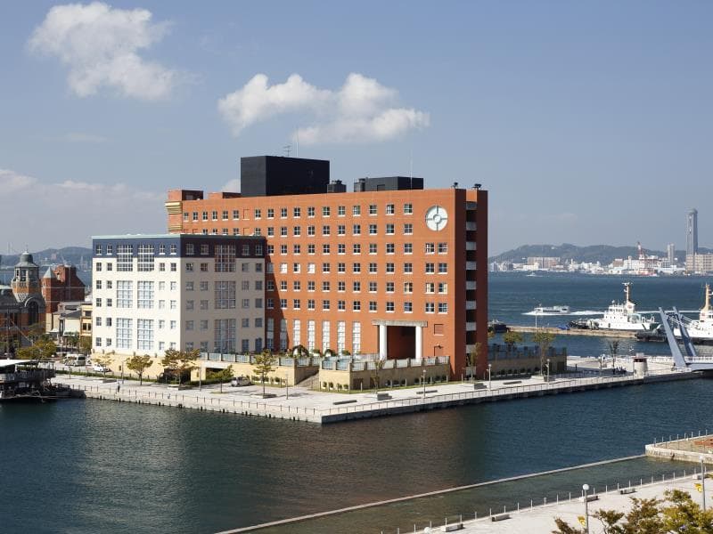 Premier Hotel Mojiko main