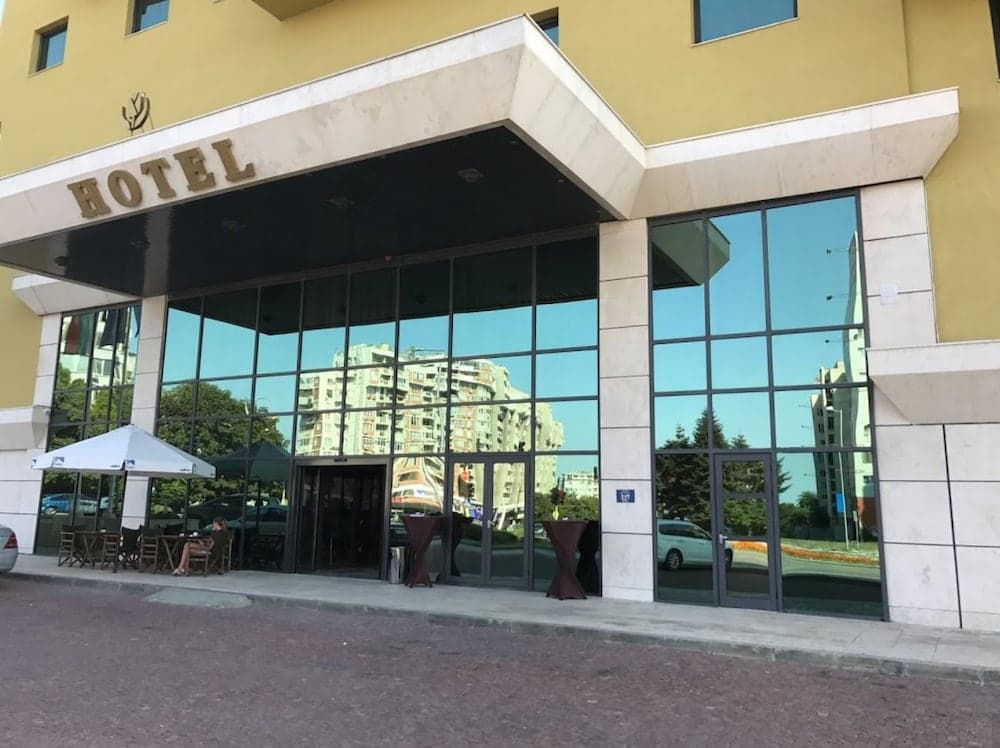 Golden Tulip Varna main