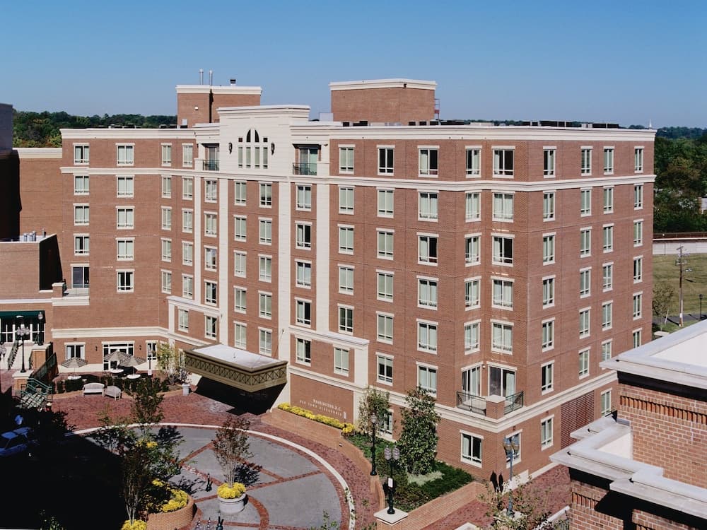 Wyndham Old Town Alexandria main