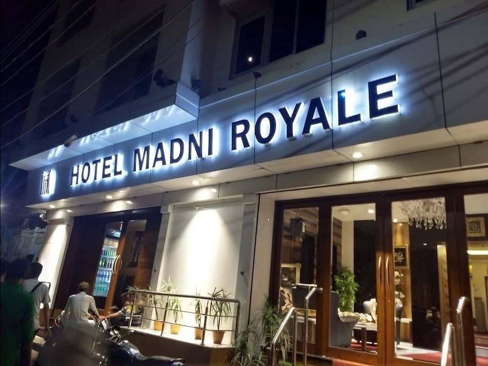 Hotel Madni Royale main