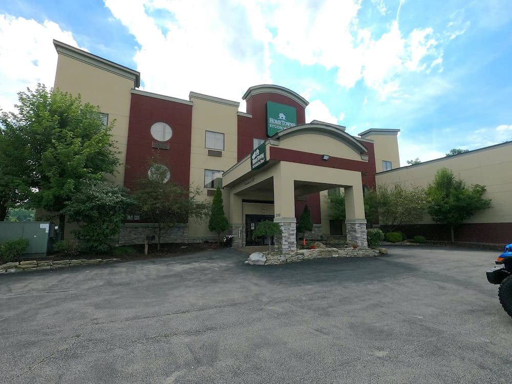 Hometowne Studios And Suites Washington main
