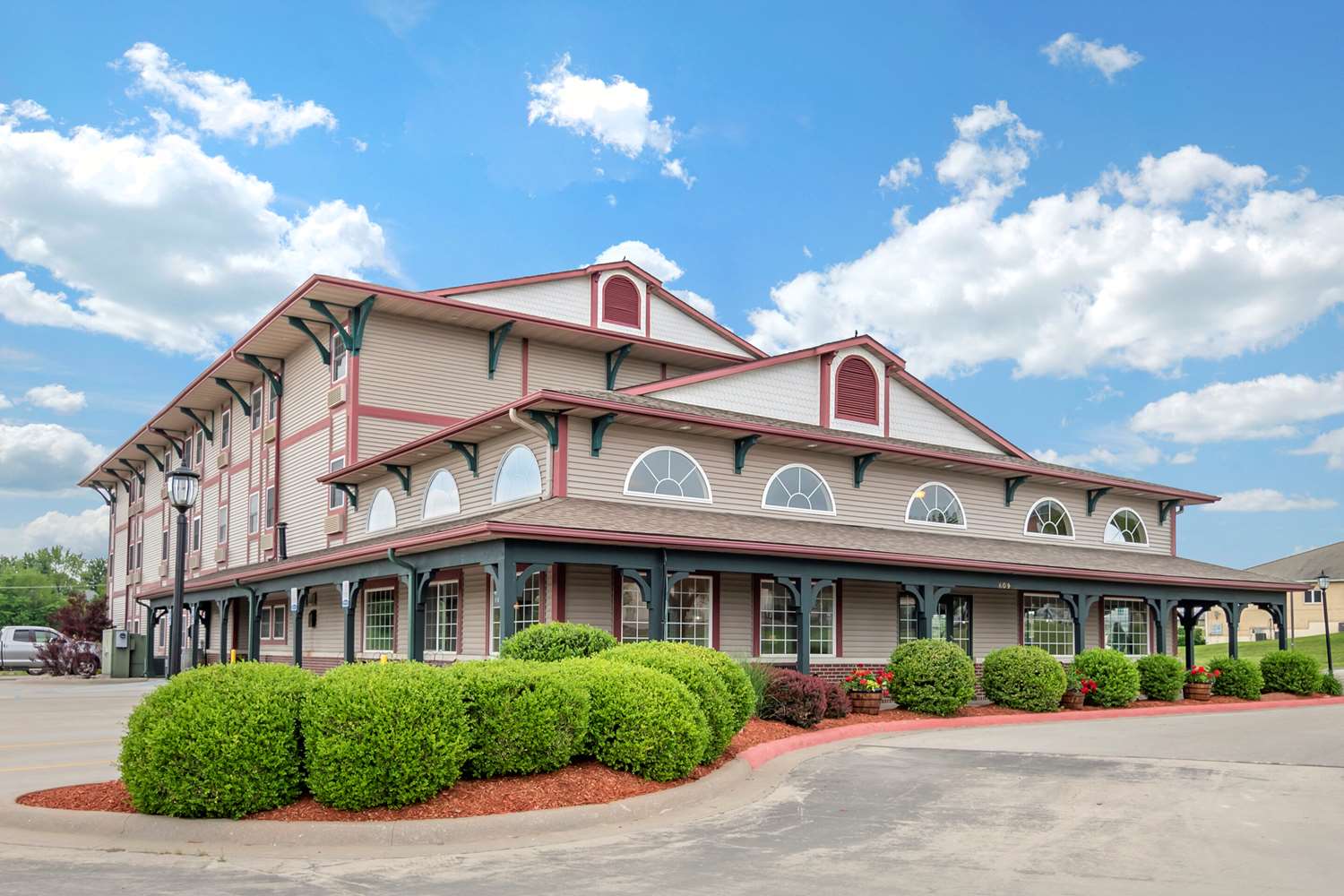 Comfort Inn Warrensburg Station main