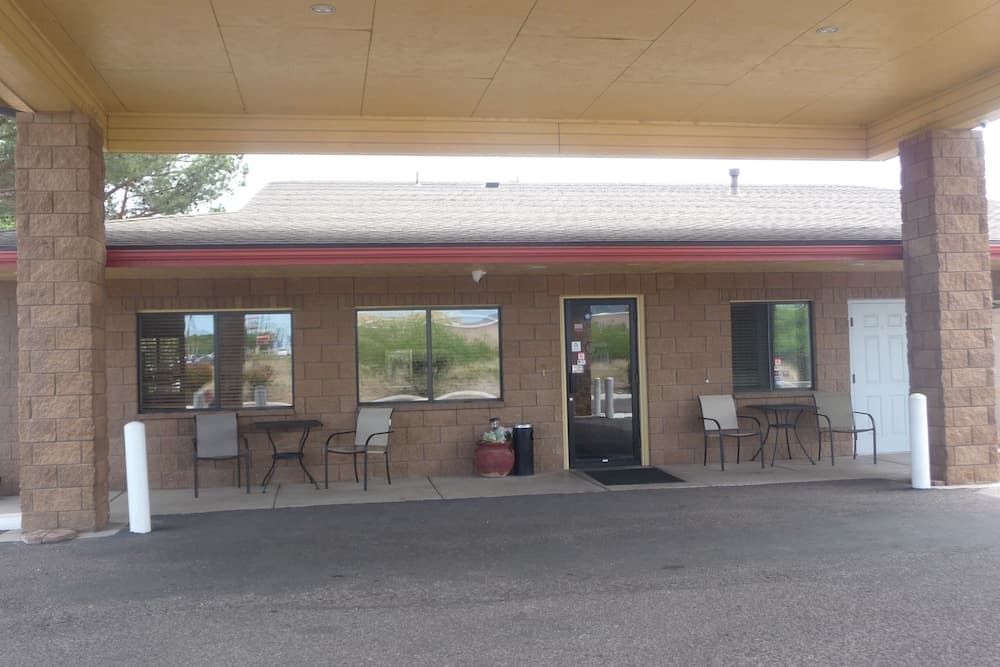 Sierra Inn main