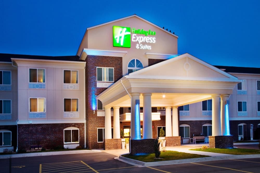 Holiday Inn Express Hotel & Suites Dubuque-West main