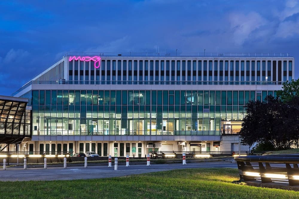Moxy Lyon Airport main