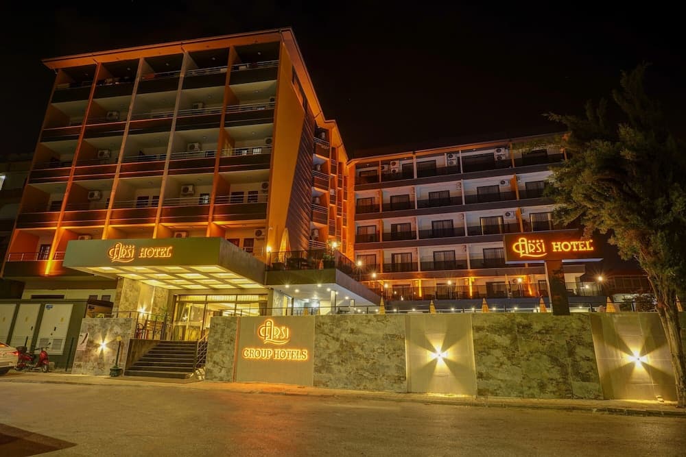 Arsi Hotel main