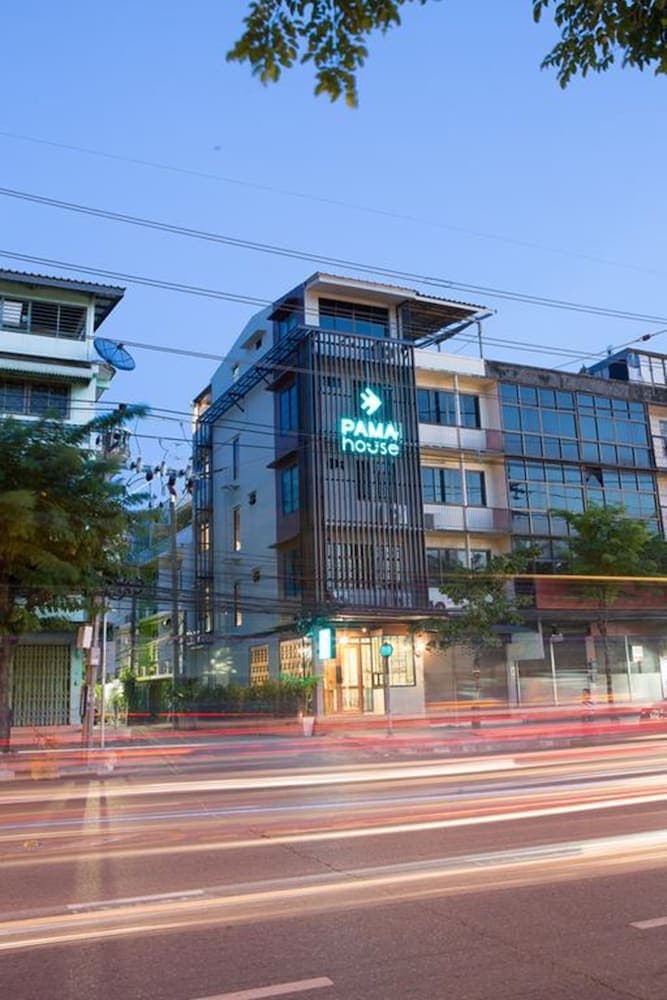 Pamahouse Boutique Hostel main