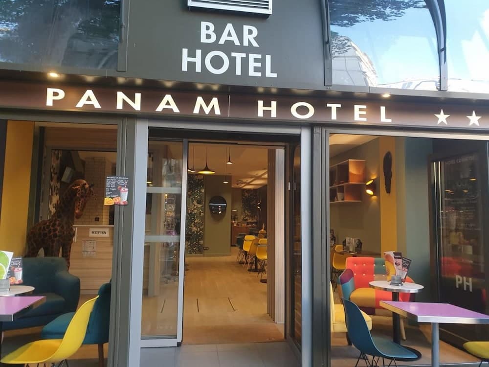 Super Hotel main