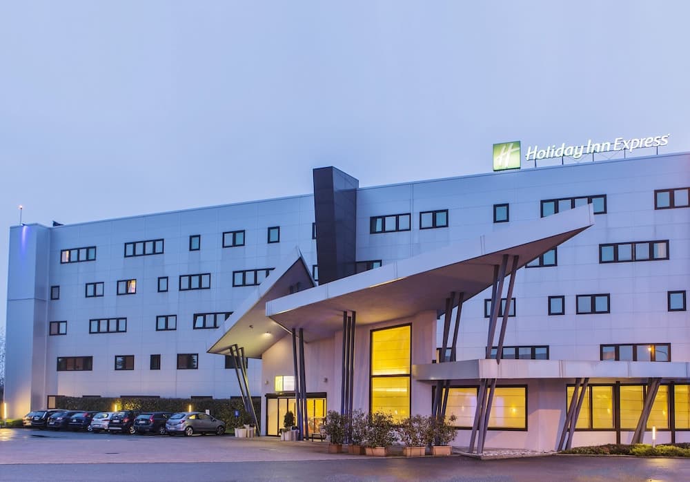 Holiday Inn Express Milan - Malpensa Airport main