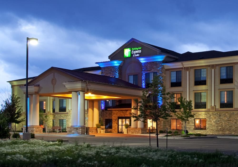 Holiday Inn Express And Suites Longmont main