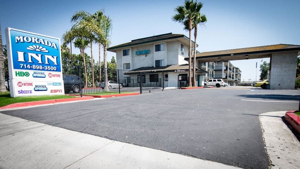 Morada Inn main