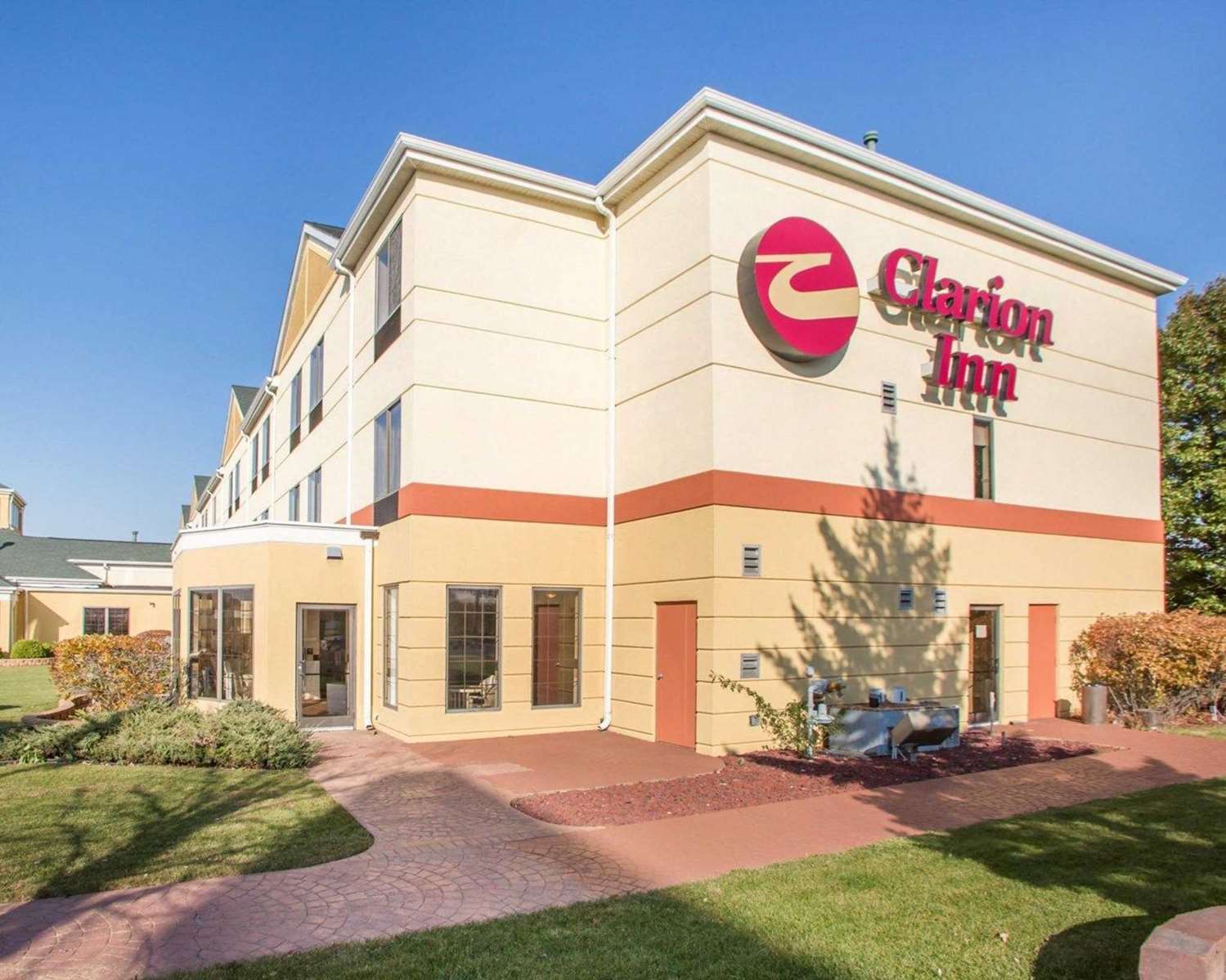 La Quinta Inn & Suites by Wyndham South Holland main