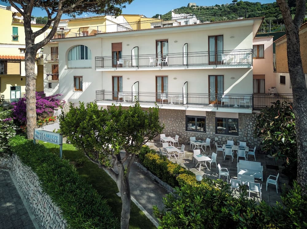 Sea Breeze Residence main