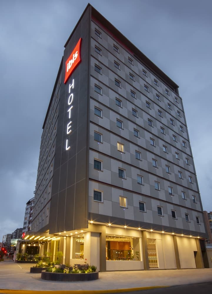 Ibis Quito main