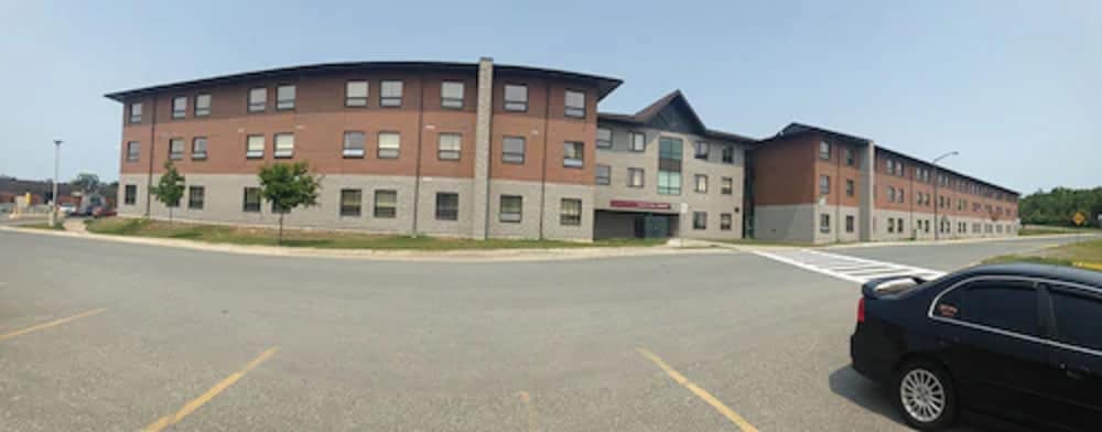 Residence And Conference Centre Sudbury North main