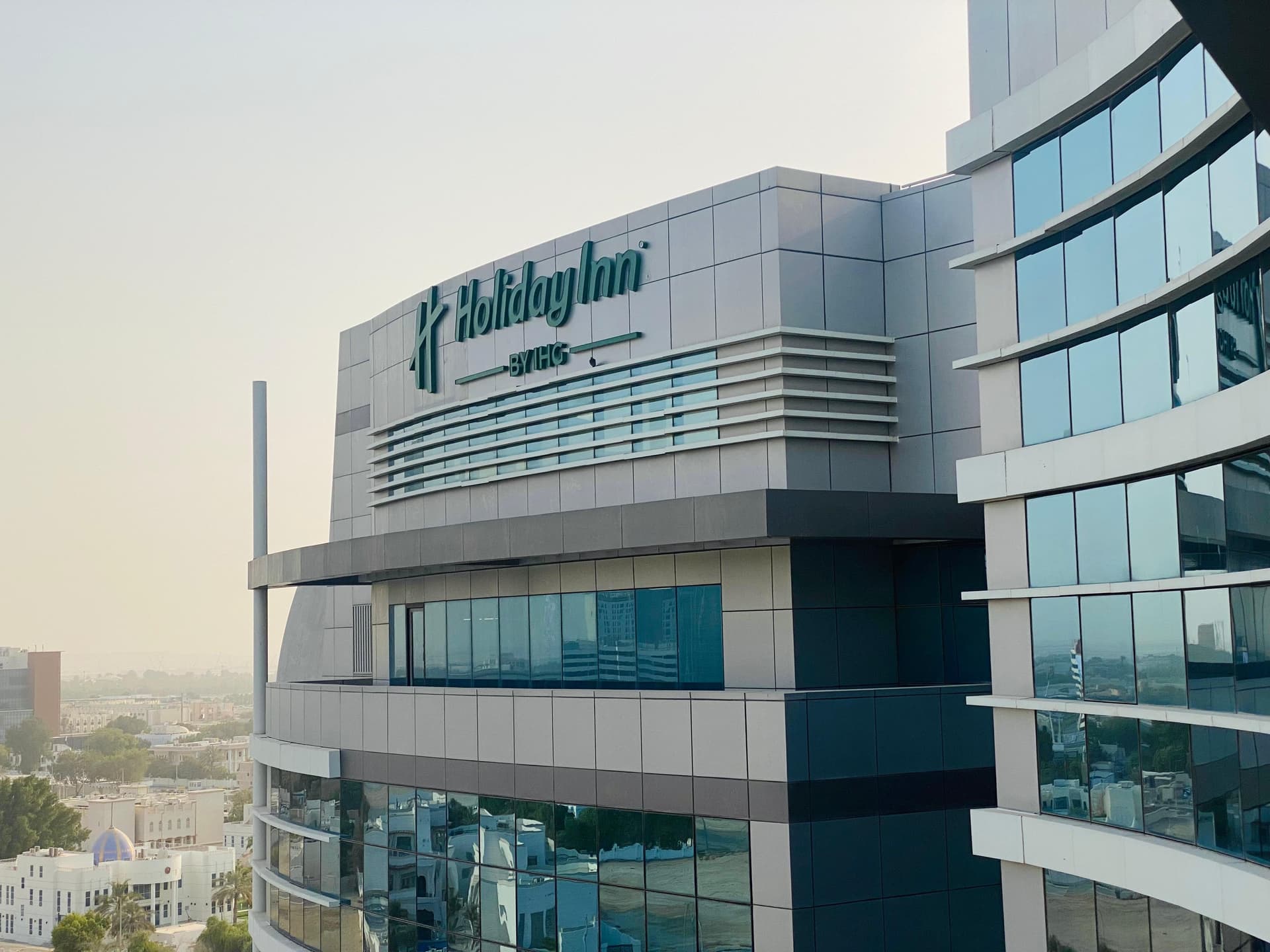 Holiday Inn Abu Dhabi main