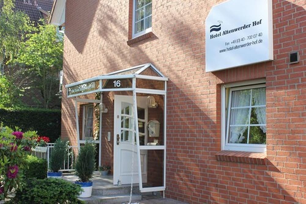 Hotel Altenwerder Hof main