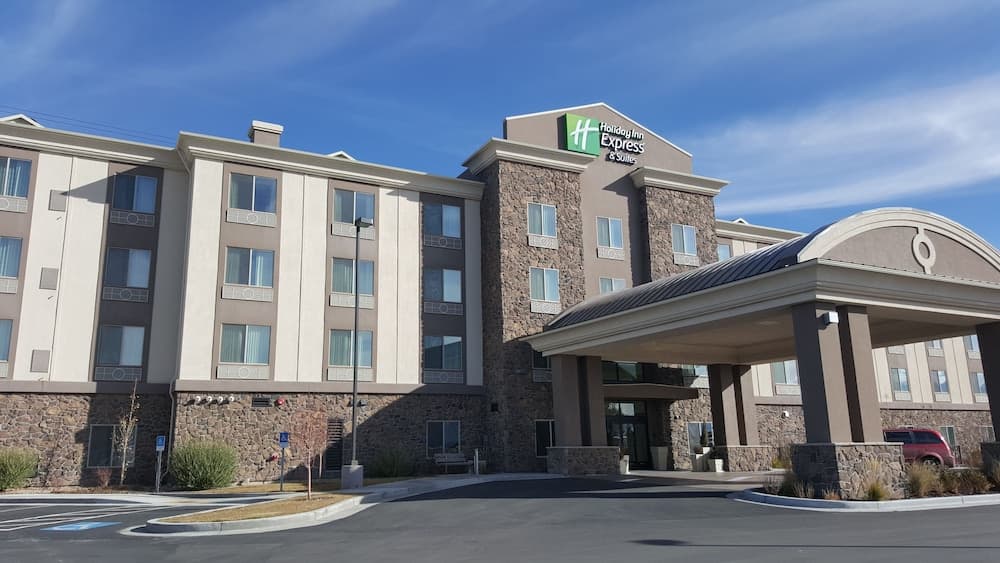 Holiday Inn Express & Suites Springville-South Provo Area main
